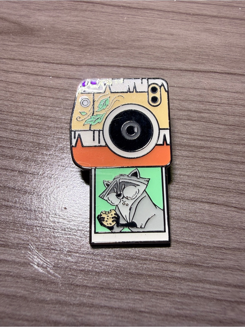 Disney Pins Meeko Photo